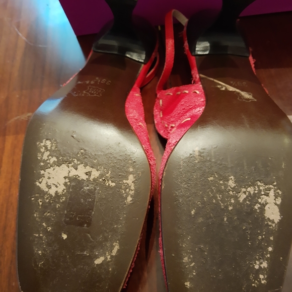 Vero Cuoio red leather 3 inch heels. Size 9 - Picture 10 of 16